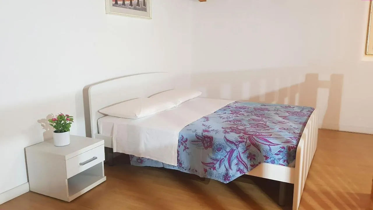 Tremosine La Quiete 63 Terrace Holiday Apartment By Garda Domus Mea